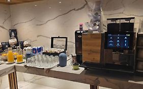Maxhotel 4*